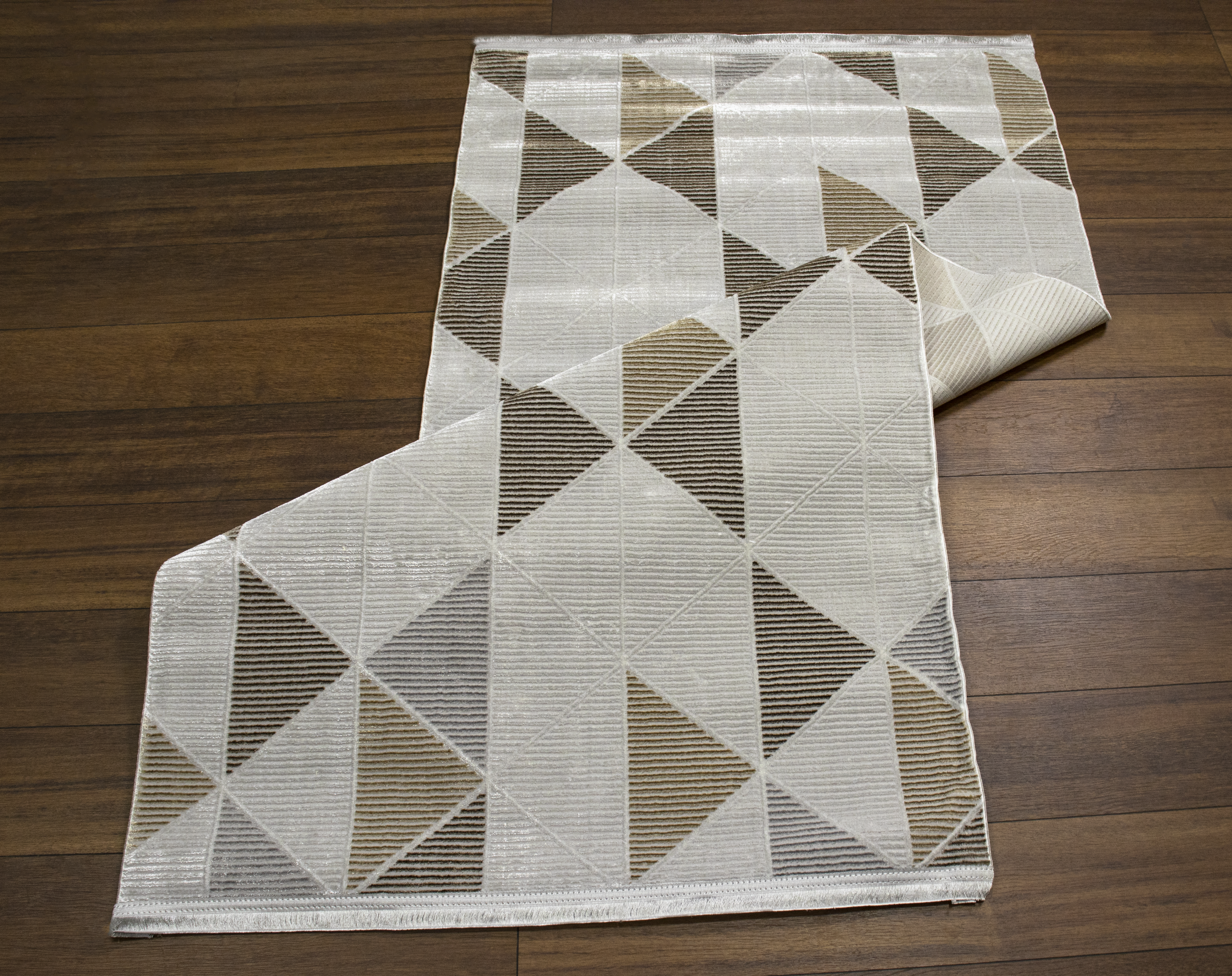 Sultan Zen Modern Desen Krem Modern Akrilik Makine Dokuma Salon Halısı - 6609