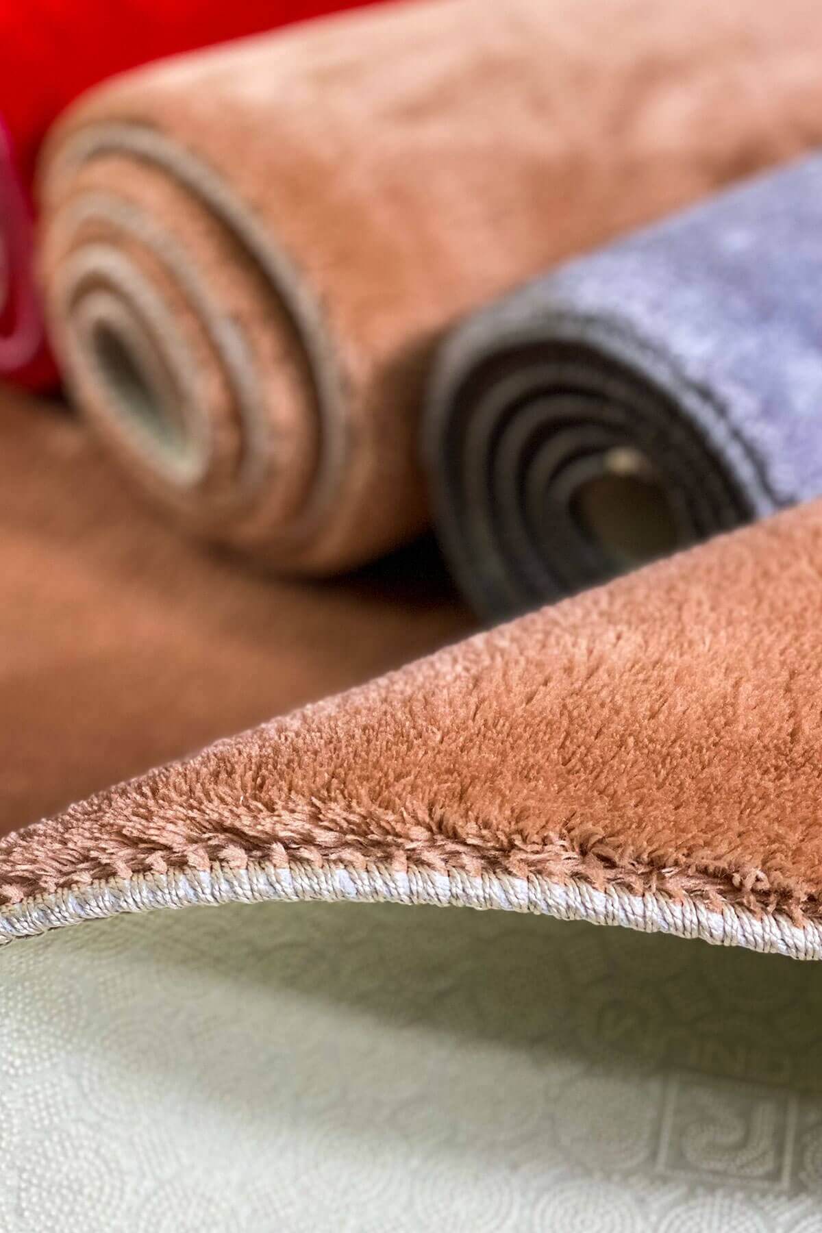 Vizon Renkli Yumuşak Yüzeyli Kaydırmaz Peluş Halı