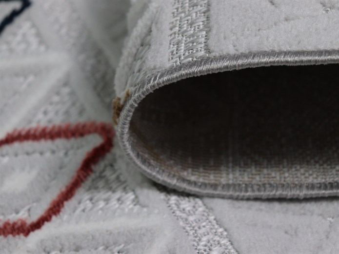 ARMA Serisi Multi Renkli Baklava Desenli Modern Halı | MC 383