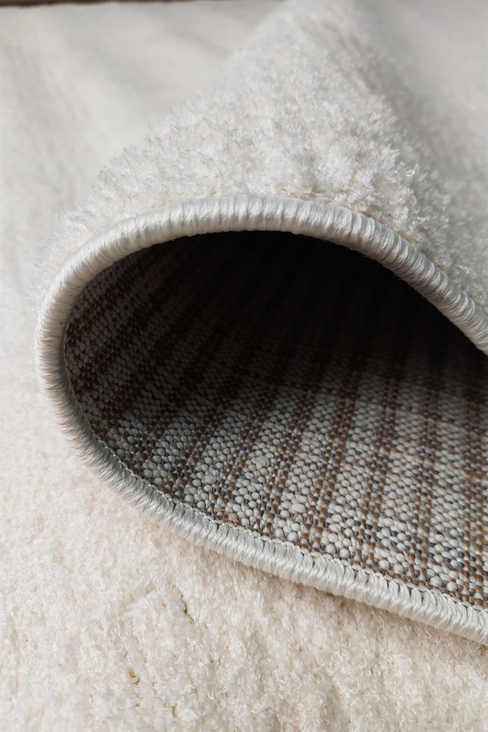 Beyaz Renkli  Soft Iskandinav Peluş Dokulu Makine Halısı