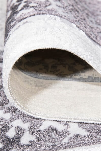 Gri Bordürlü Parlak Yanar Dönerli Altı Kaymaz Makine Dokuma Halı