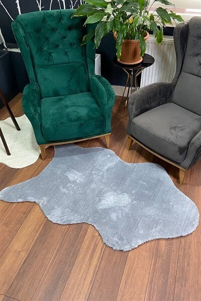 Gri Renkli Yumuşak Yüzeyli Kaydırmaz Post Peluş Halı