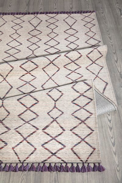 Lila Renkli Kaymaz Tabanlı Leke Tutmaz Kilim