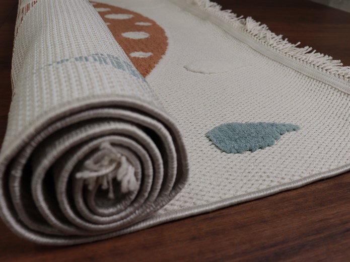 LİNA Serisi Sevimli Ördek Figürlü Doğa Temalı Kaymaz Çocuk Halısı