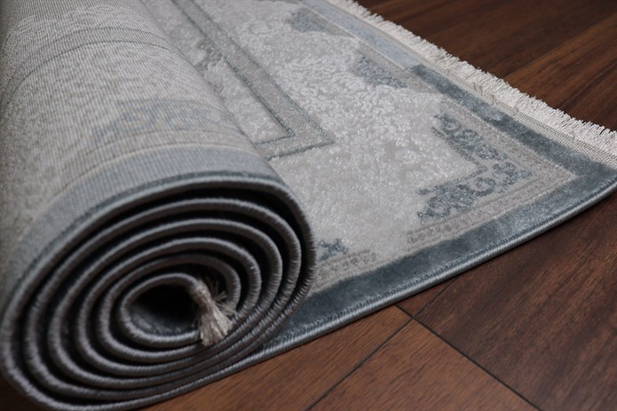 PARLA Serisi Klasik Göbekli Çerçeve Desenli Gri Mavi Halı | LZ193A