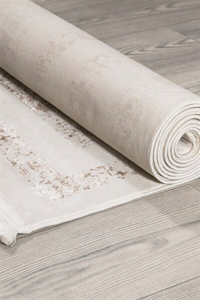 Vizon Renkli Bordürlü Altı Kaymaz Toz Toplamaz Antialerjik Halı