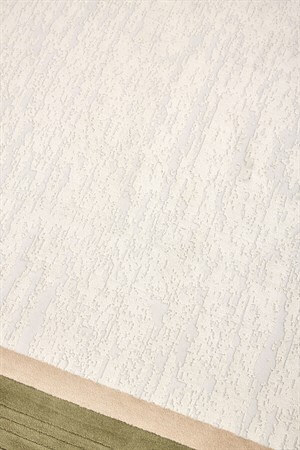 Yeşil Çerçeveli Tabanı Kaymaz Toz Toplamaz Makine Dokuma Halı