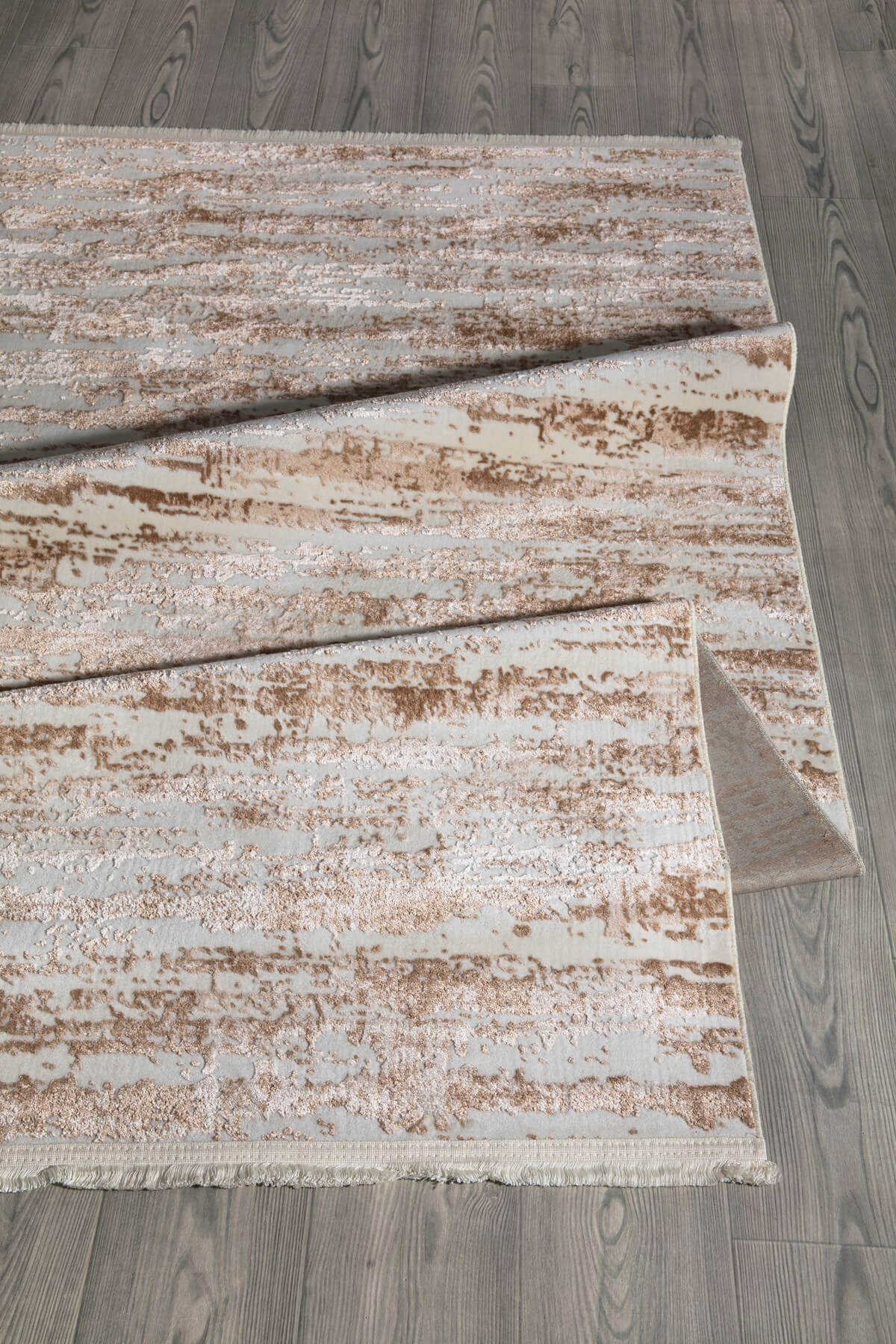 Vizon Füme Serisi Yanar Döner Kaymaz Halı