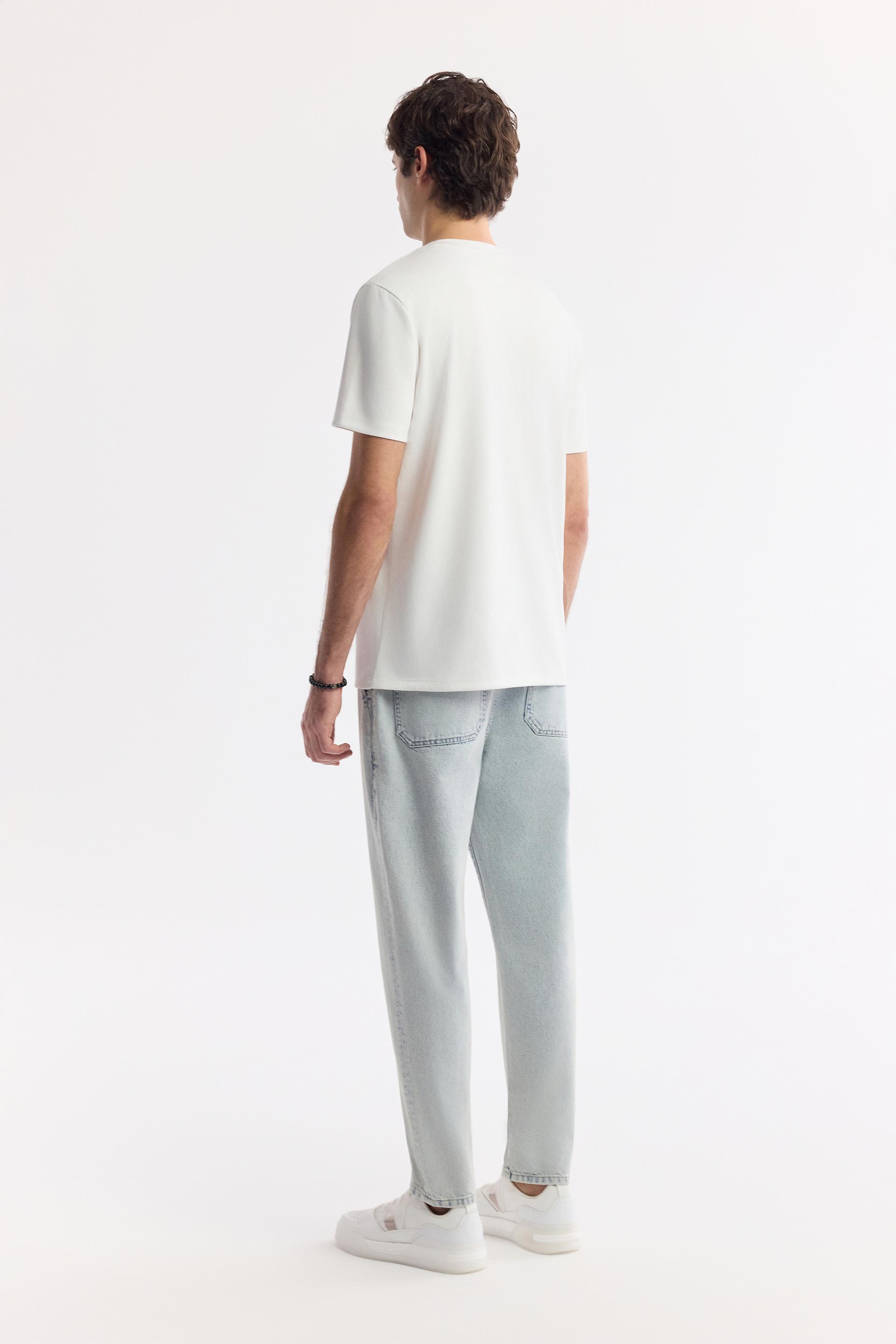 AVVA Beyaz Bisiklet Yaka Baskılı Bi-Stretch İnterlok T-Shirt görsel 4