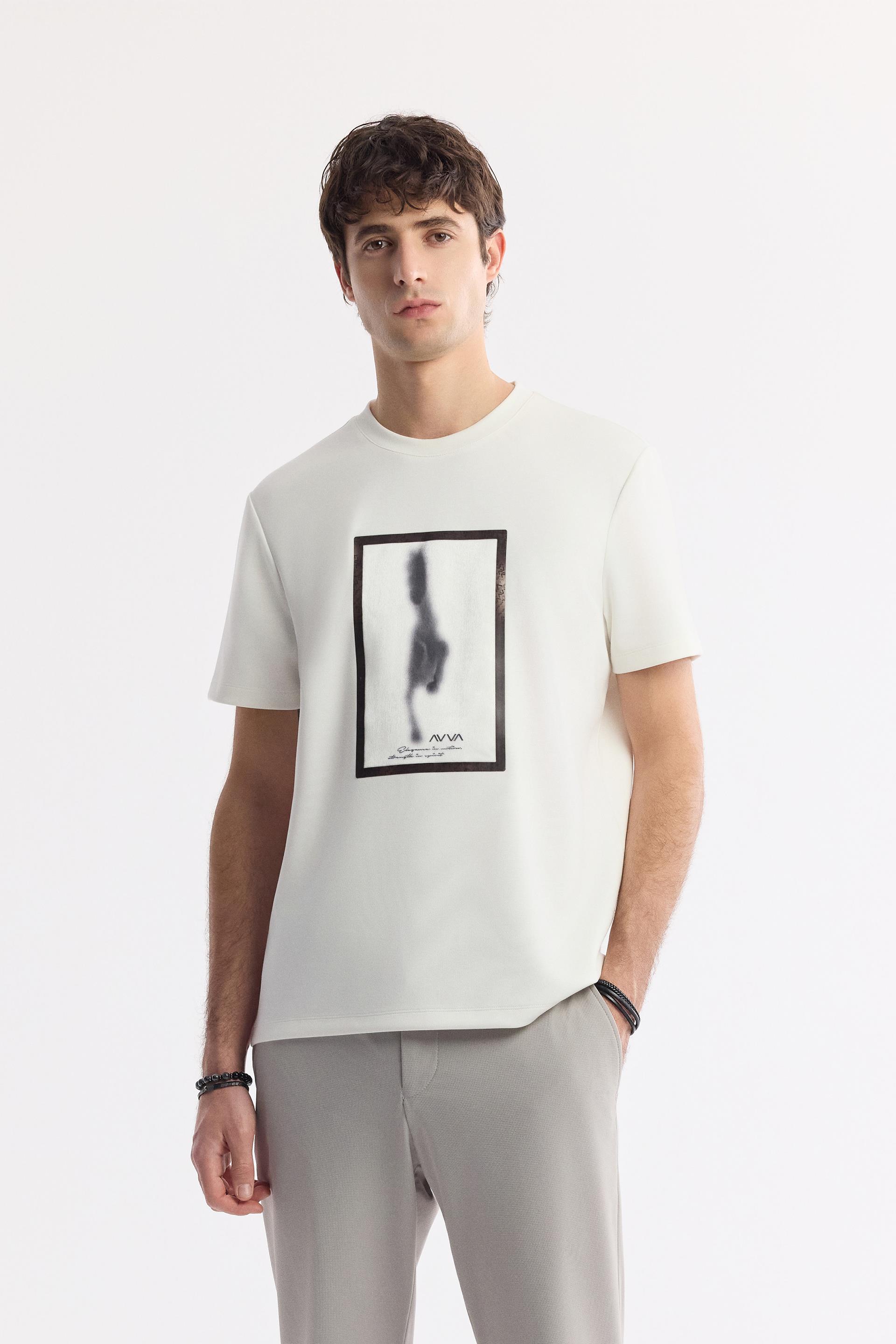 AVVA Ekru Bisiklet Yaka Baskılı Bi-Stretch İnterlok T-Shirt