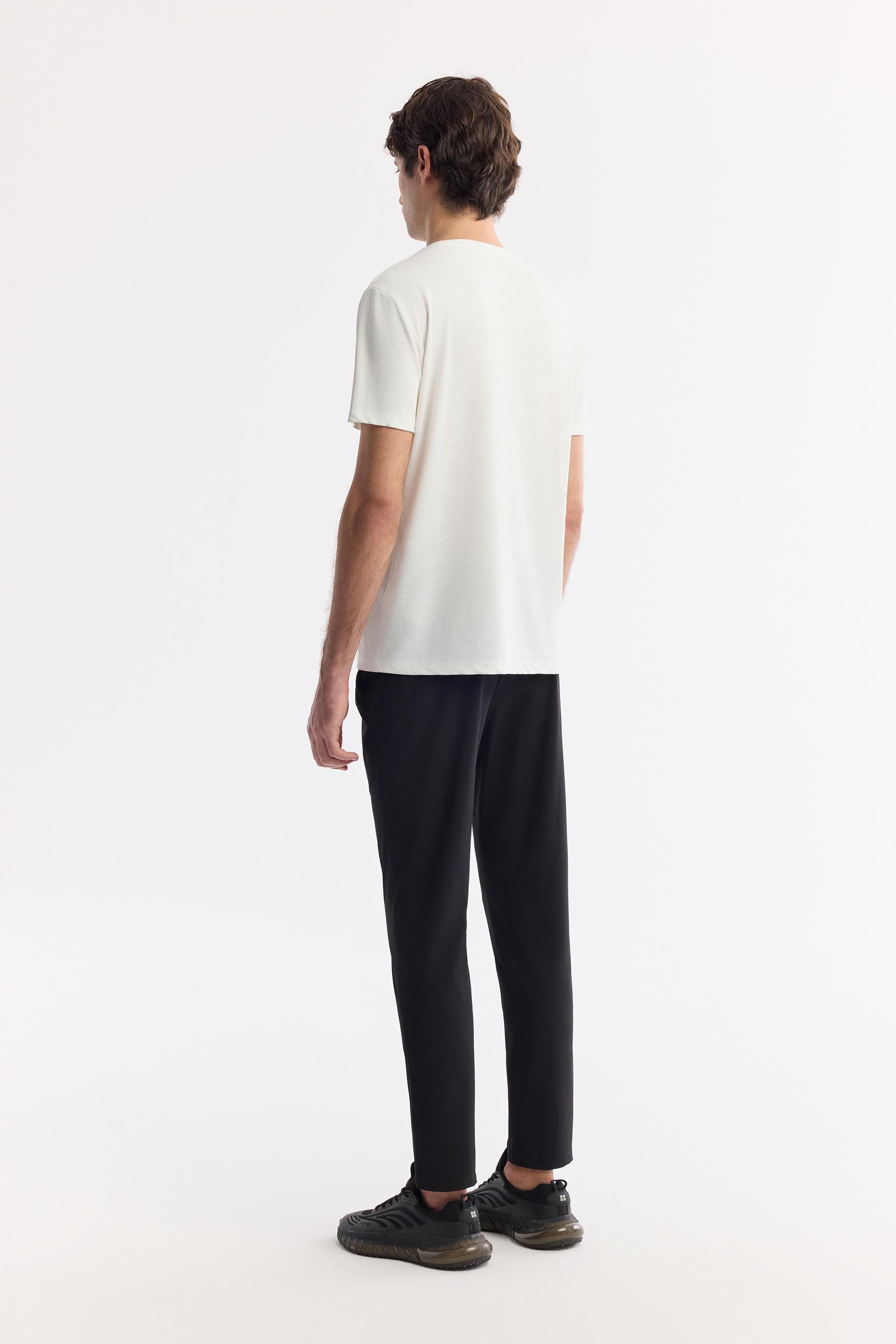 AVVA Ekru Bisiklet Yaka Baskılı Soft Touch T-Shirt görsel 4