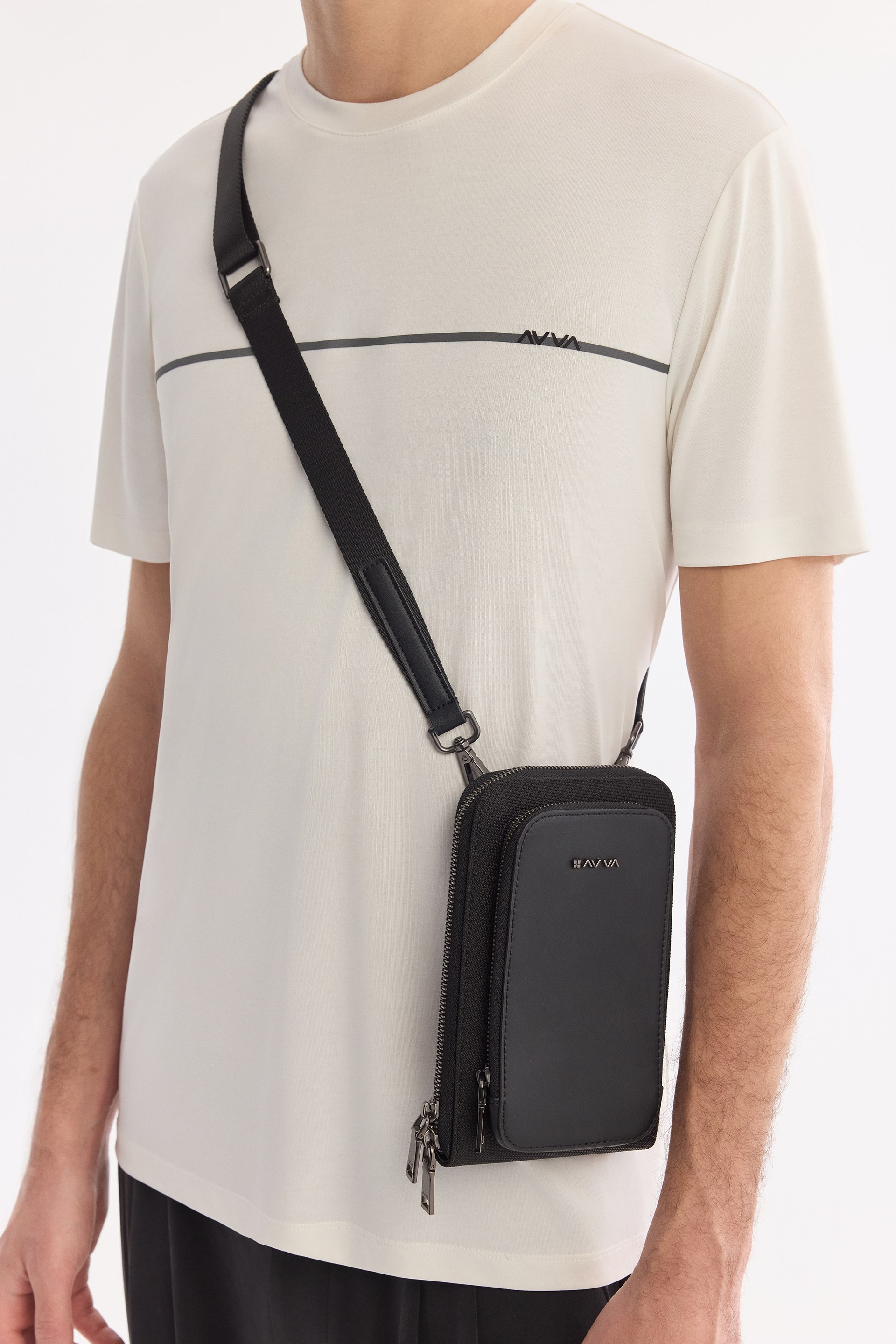 AVVA Ekru Bisiklet Yaka Baskılı Soft Touch T-Shirt görsel 5