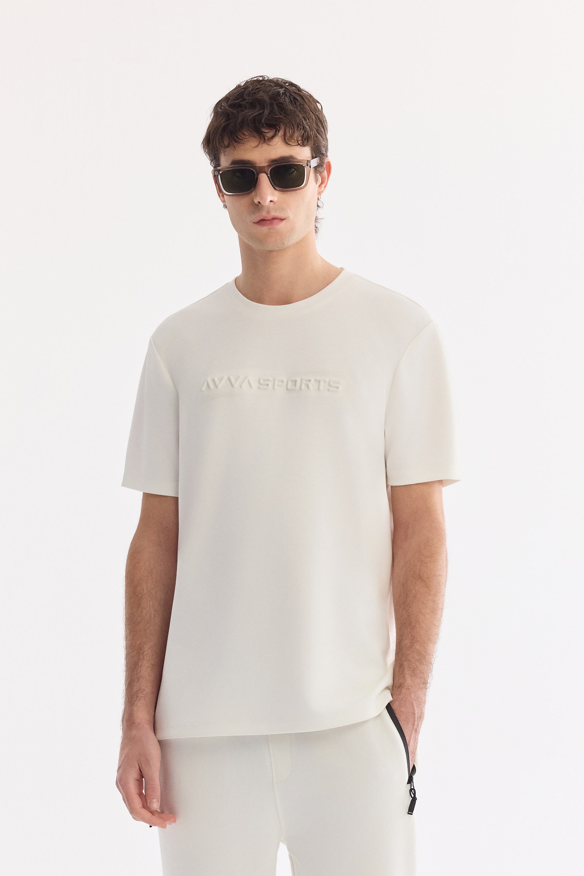 AVVA Ekru Yeşil Bisiklet Yaka Baskılı Bi-Stretch İnterlok T-Shirt