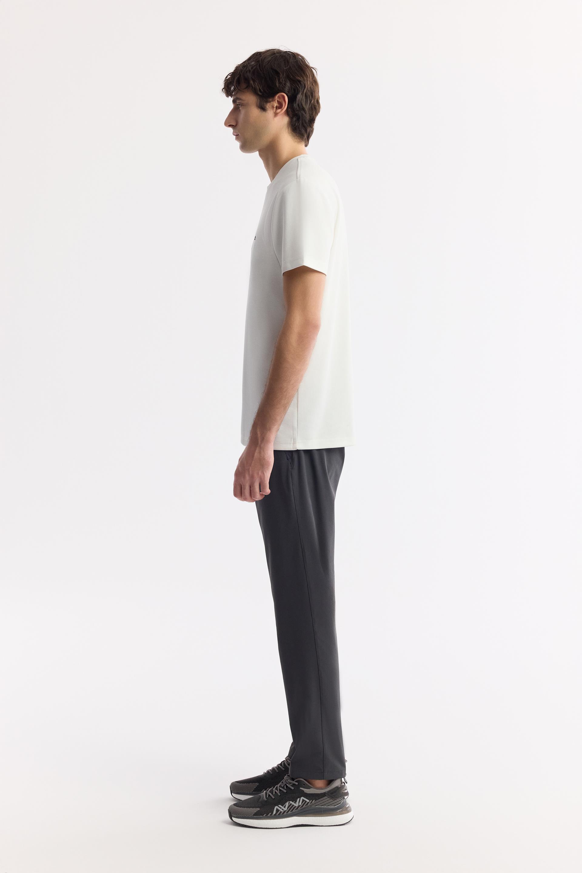 AVVA Ekru Bisiklet Yaka Bi-Stretch Kırışmaz Baskılı T-Shirt görsel 4