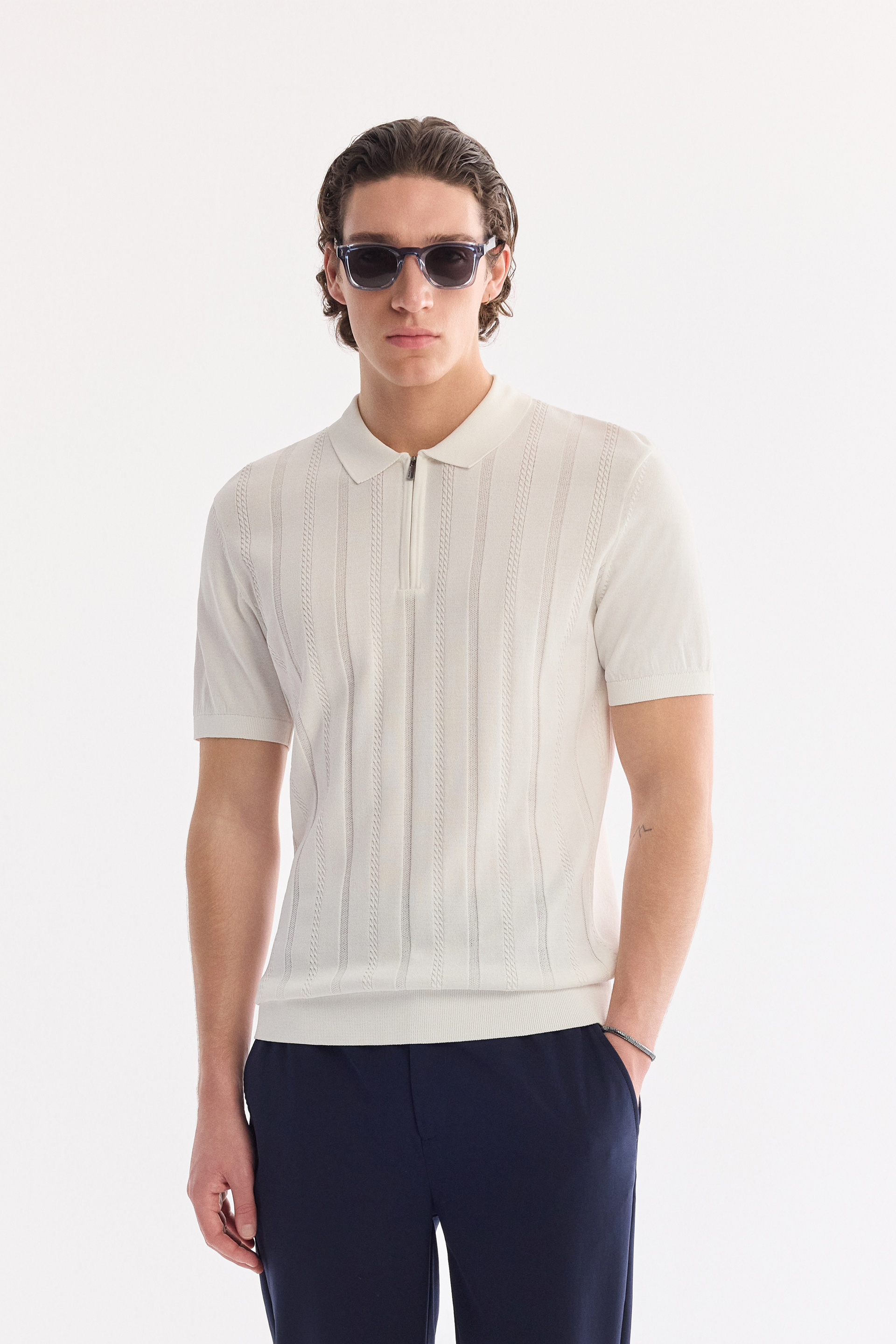 AVVA Ekru Polo Yaka Fermuarlı Rayon Triko T-Shirt