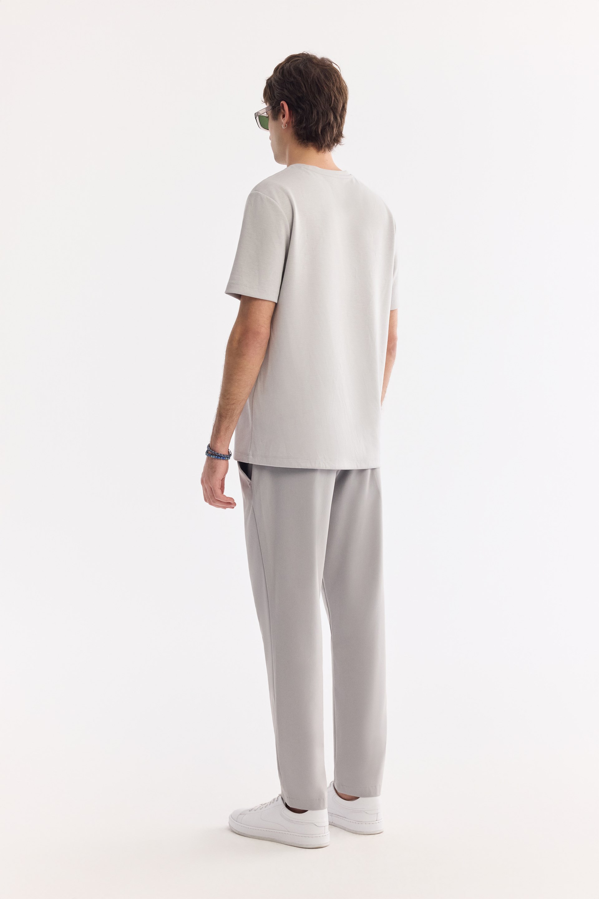 AVVA Gri Bisiklet Yaka Baskılı Bi-Stretch İnterlok T-Shirt görsel 4