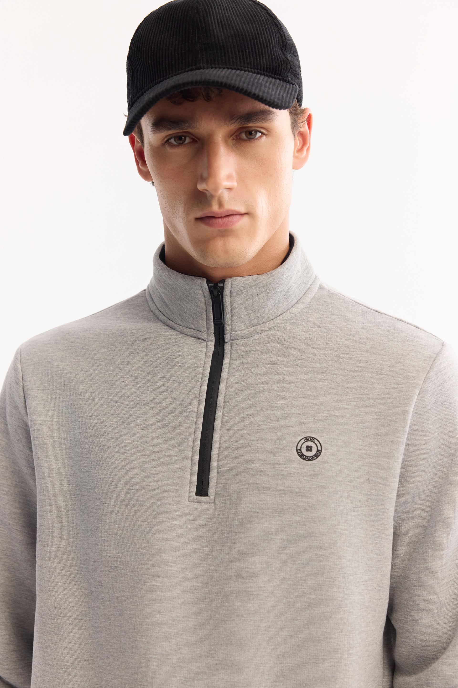 Gri Dik Yaka Fermuarlı 3 İplik Şardonlu Sweatshirt