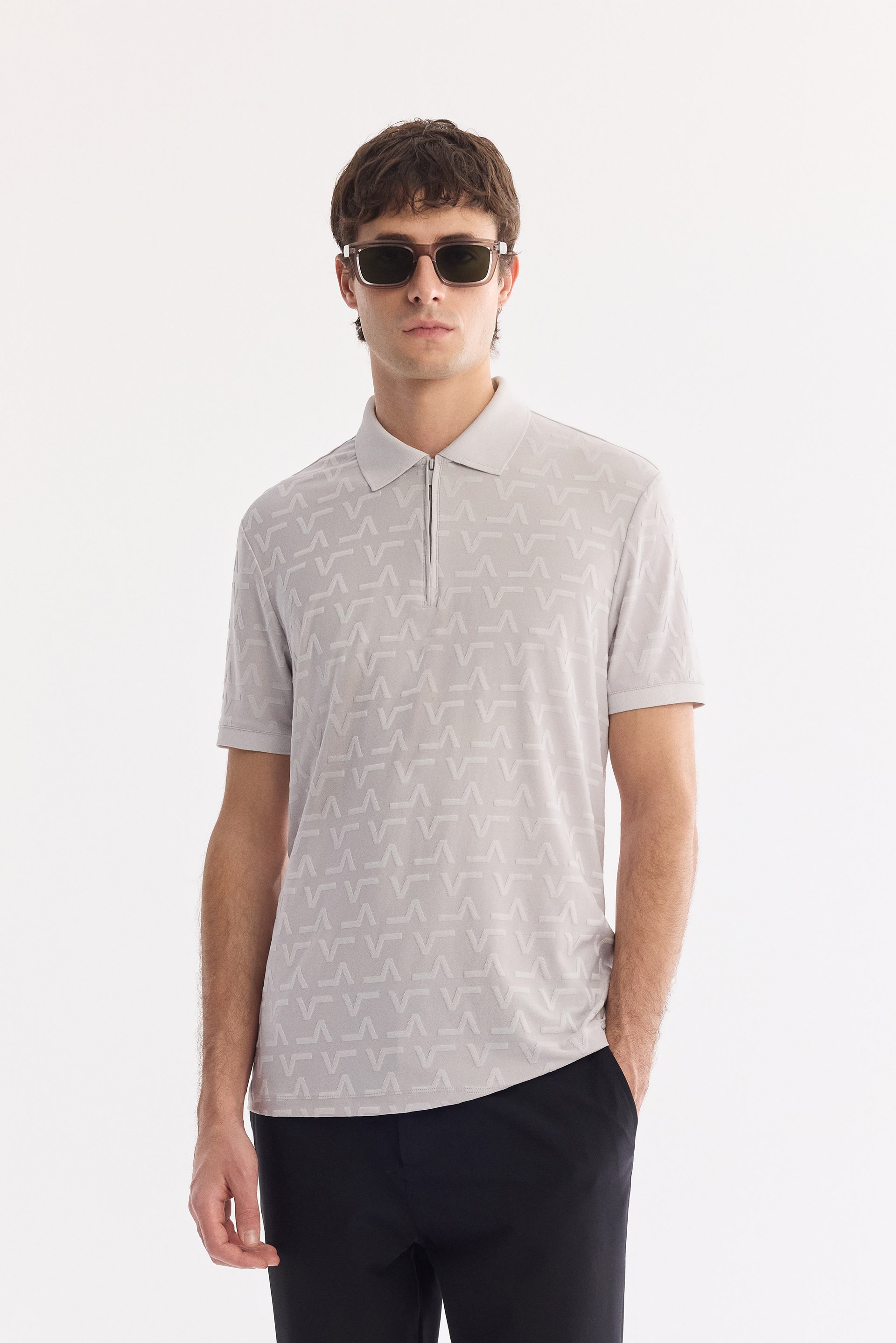 AVVA Gri Kıvrılmaz Polo Yaka Fermuarlı T-Shirt