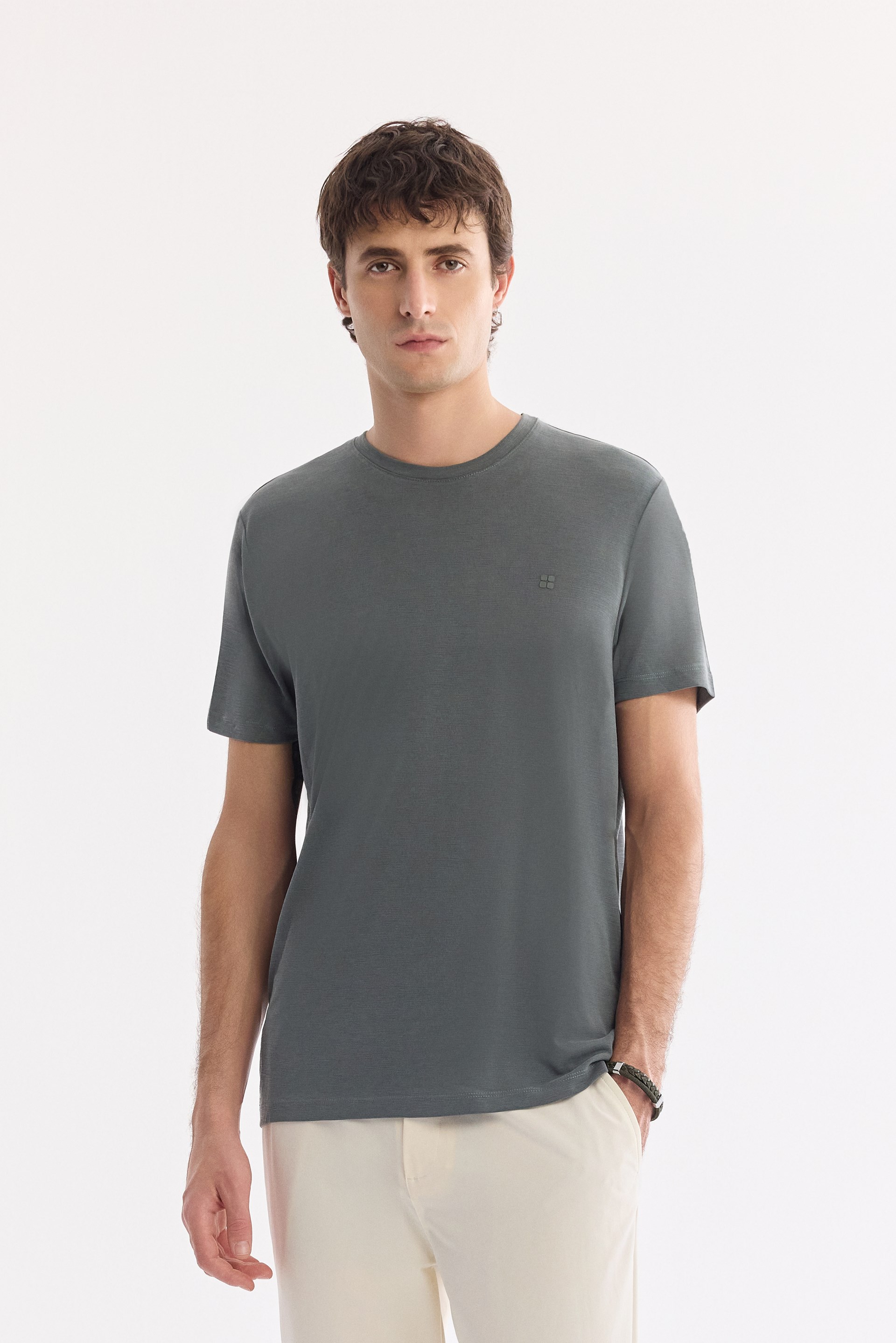AVVA Haki Bisiklet Yaka Bi-Stretch Soft Touch Basic T-Shirt