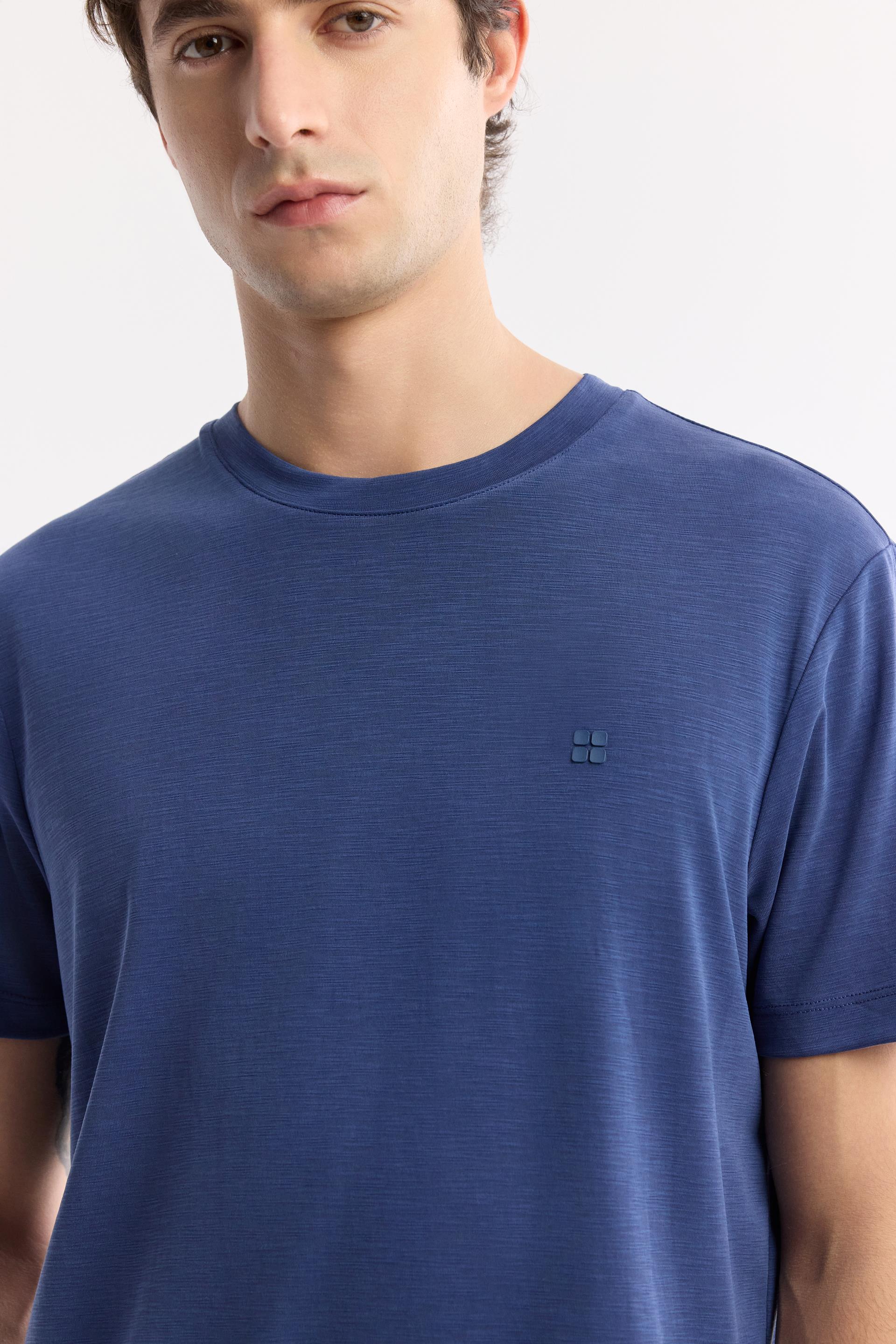 AVVA İndigo Bisiklet Yaka Bi-Stretch Soft Touch Basic T-Shirt görsel 2