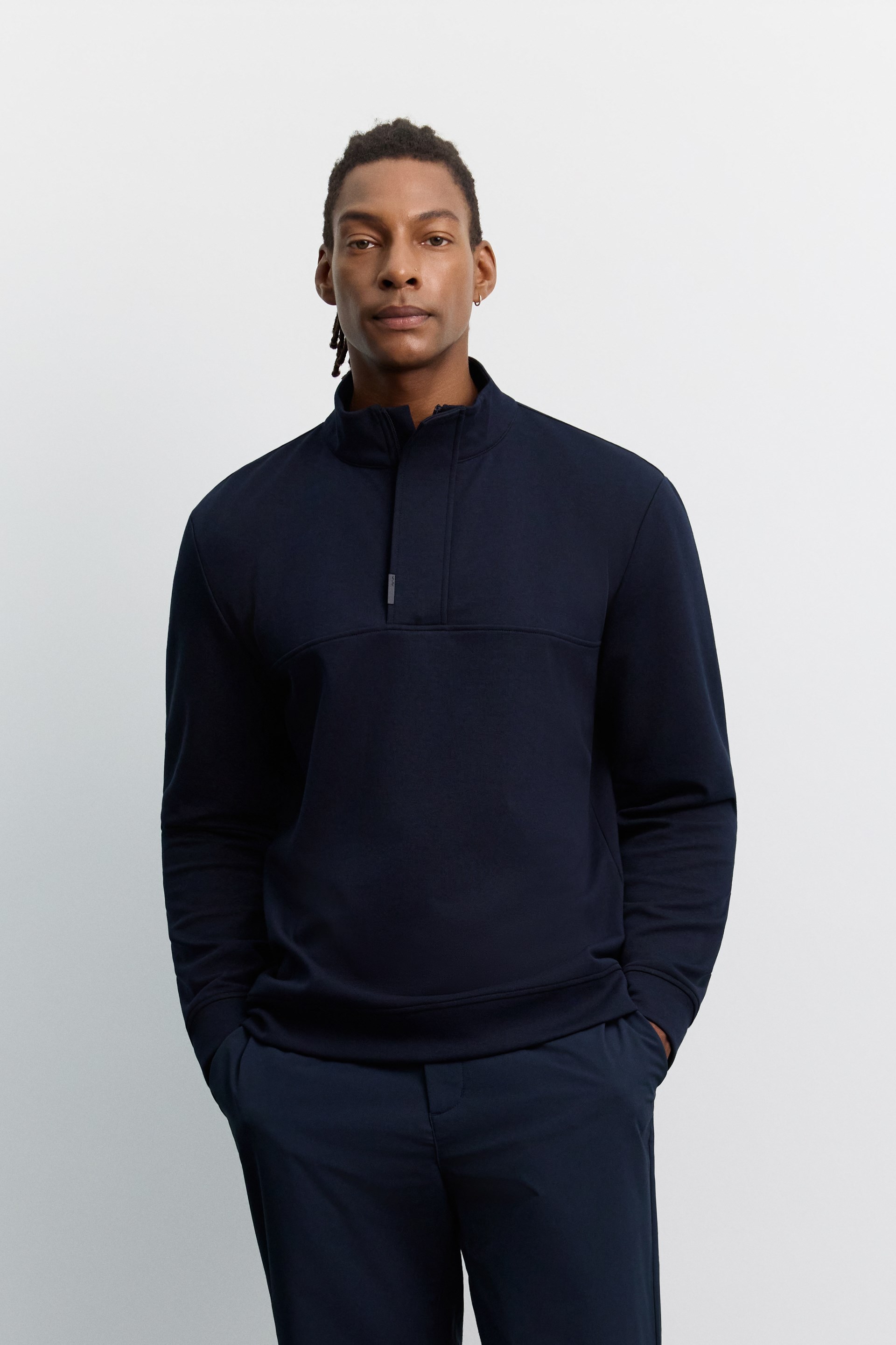 AVVA Lacivert Dik Yaka Fermuarlı Kolay Ütülenen Pamuklu Sweatshirt
