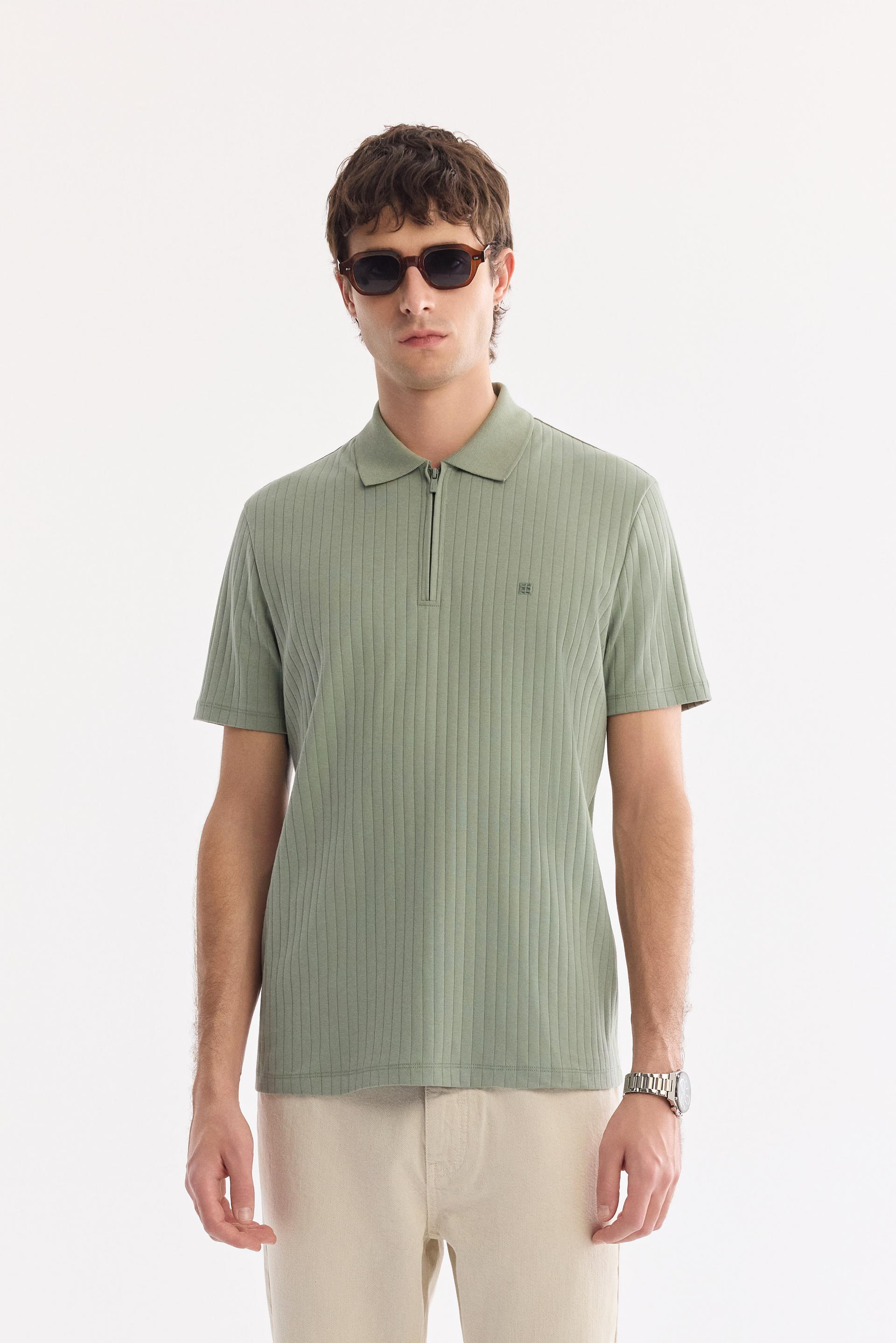 AVVA Mint Yeşil Kıvrılmaz Polo Yaka Fermuarlı %100 Pamuk T-Shirt
