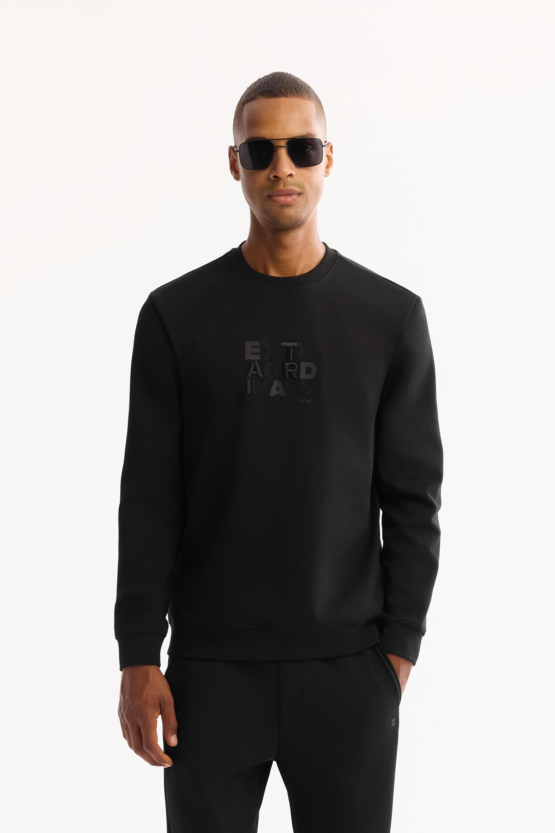 AVVA Siyah Bisiklet Yaka Kolay Ütülenen Bi-Stretch Baskılı Sweatshirt