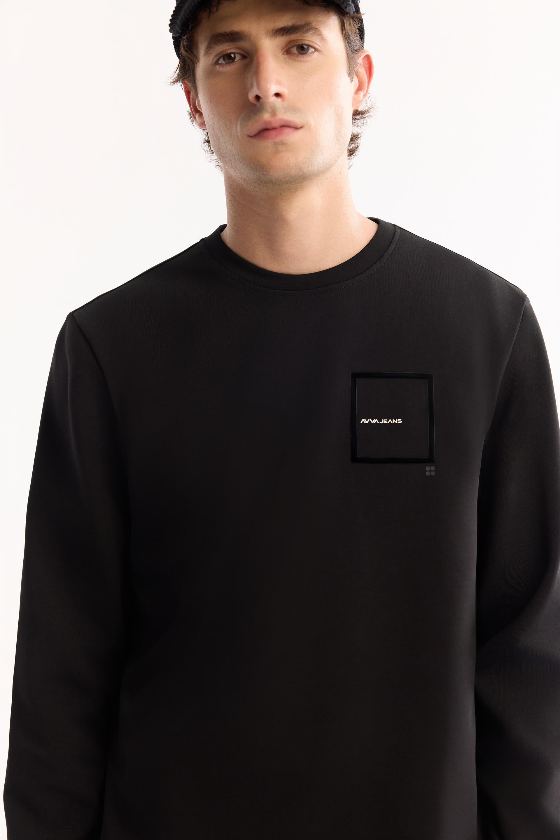 AVVA Siyah Bisiklet Yaka Kolay Ütülenen Bi-Stretch Baskılı Sweatshirt görsel 2