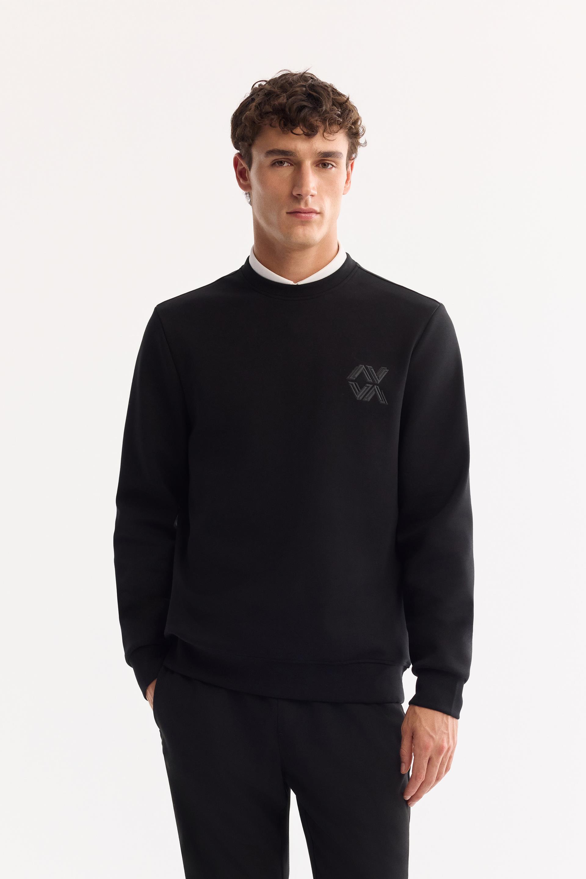 AVVA Siyah Bisiklet Yaka Kolay Ütülenen Bi-Stretch Basic Sweatshirt