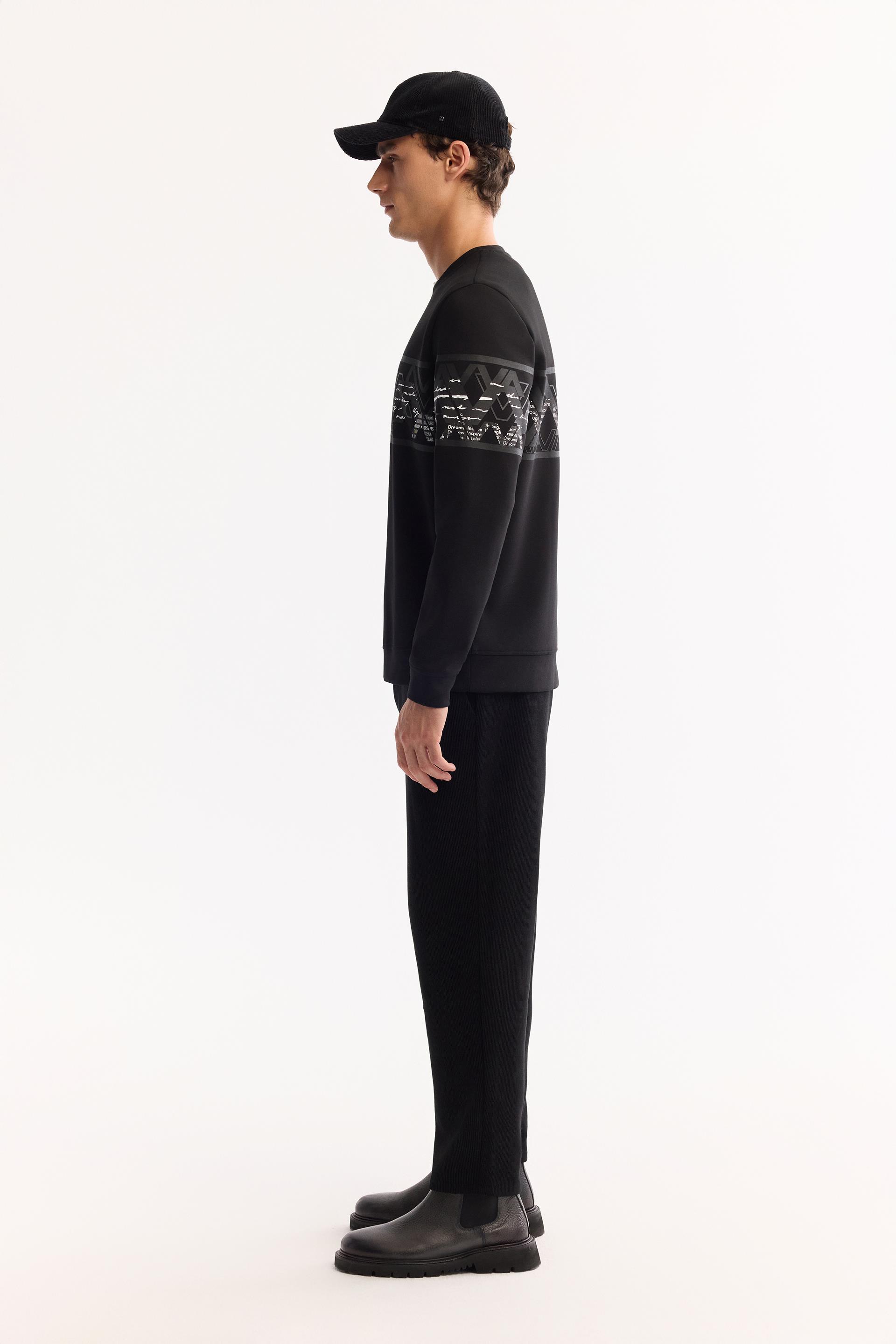 AVVA Siyah Bisiklet Yaka Kolay Ütülenen Bi-Stretch Baskılı Sweatshirt görsel 3