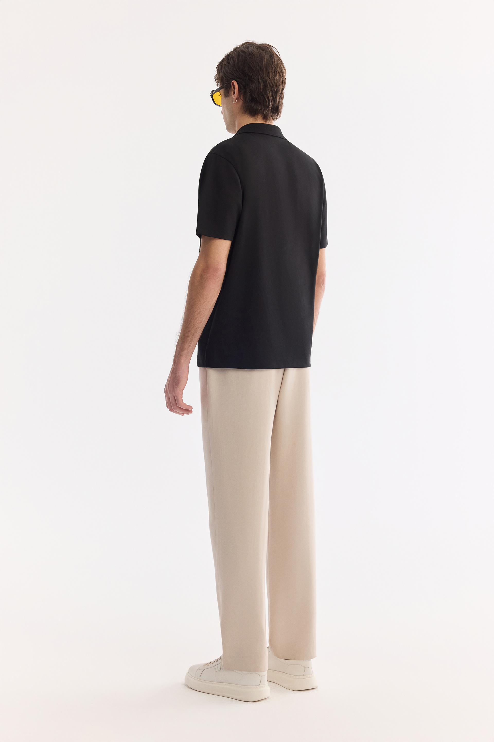 AVVA Siyah Pamuklu Kıvrılmaz Polo Yaka Düğmesiz Bi-Stretch T-Shirt görsel 4