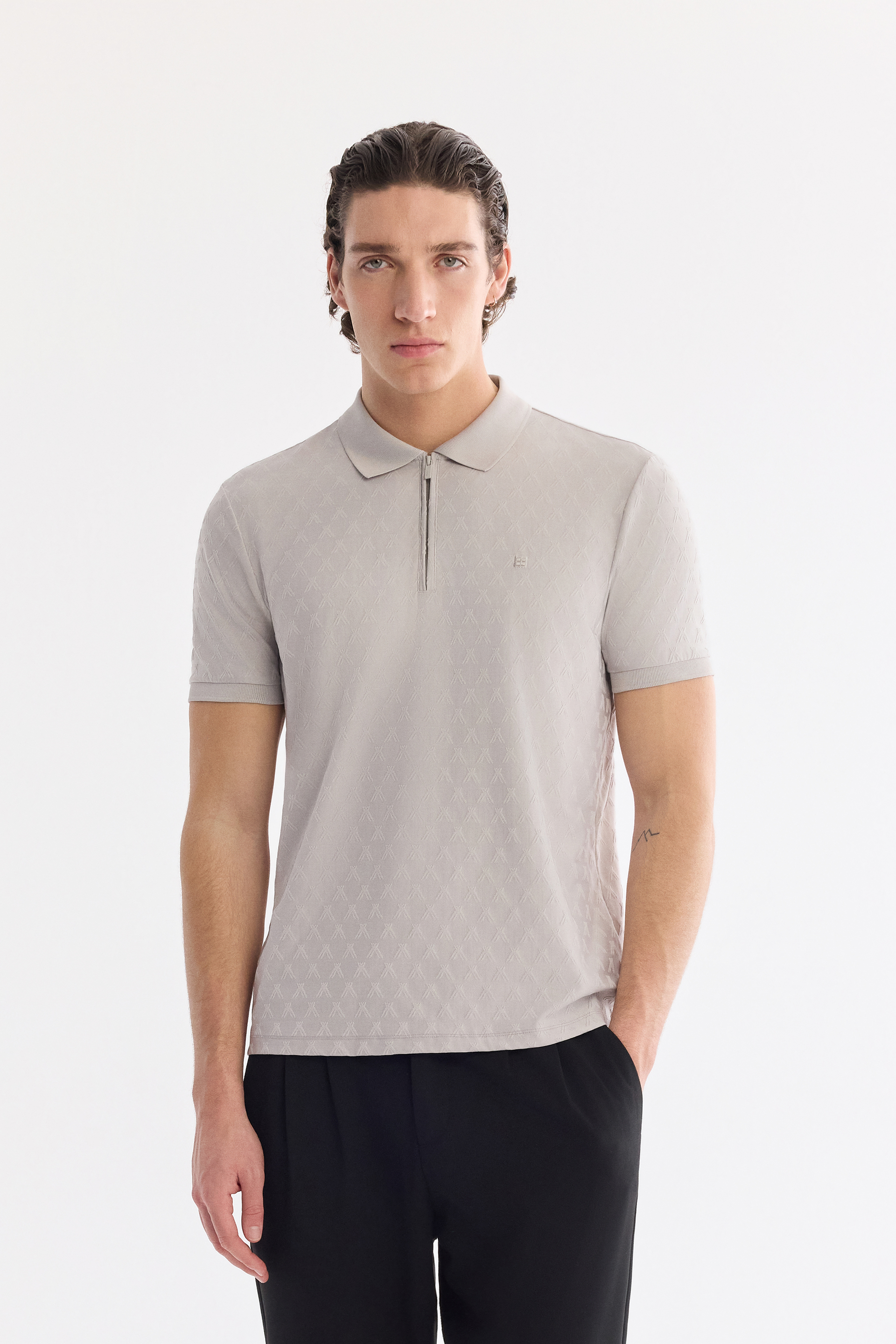 AVVA Taş Kıvrılmaz Polo Yaka Fermuarlı T-Shirt