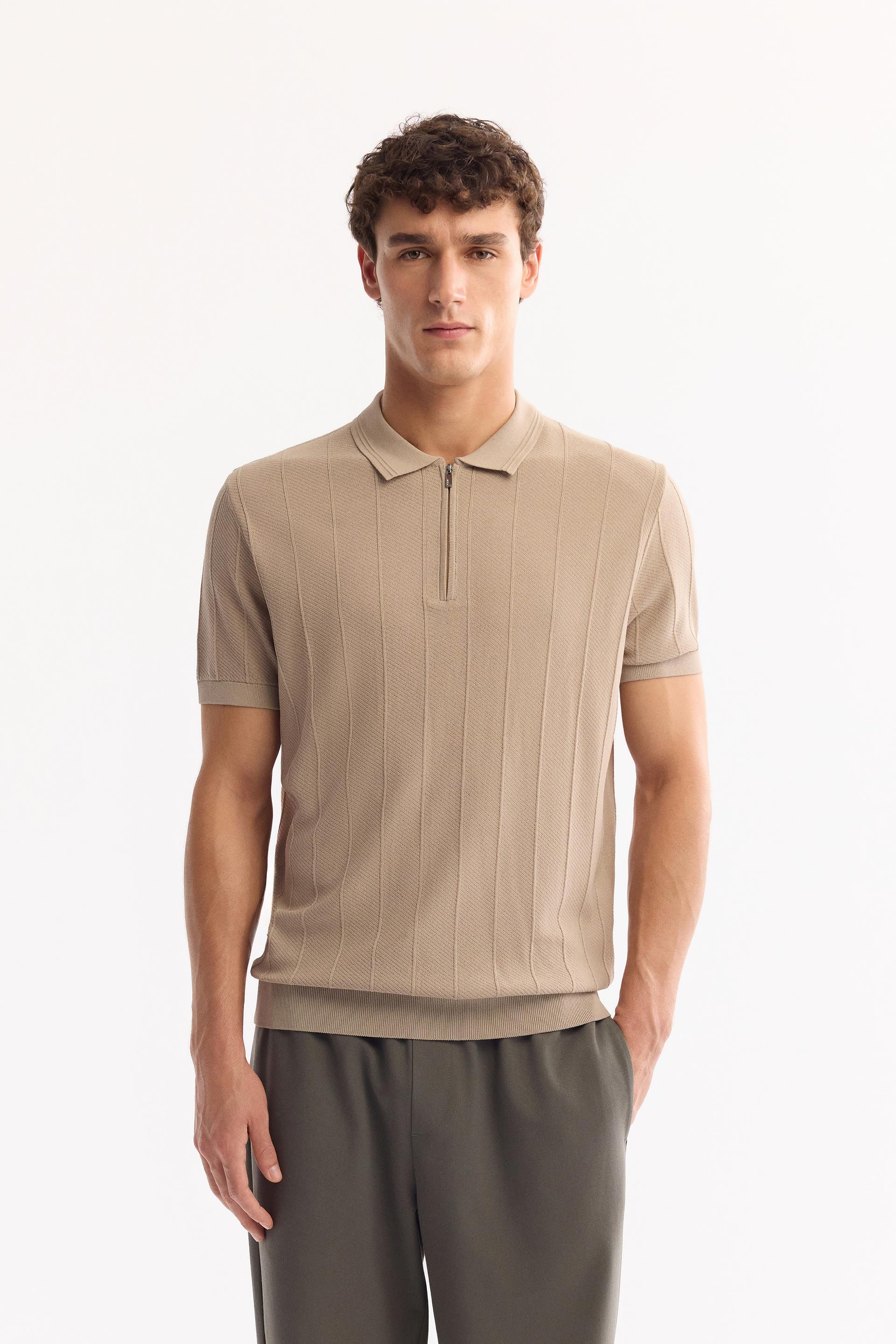 AVVA Vizon Polo Yaka Fermuarlı Rayon Tüylenmeyen Çizgili Triko T-shirt