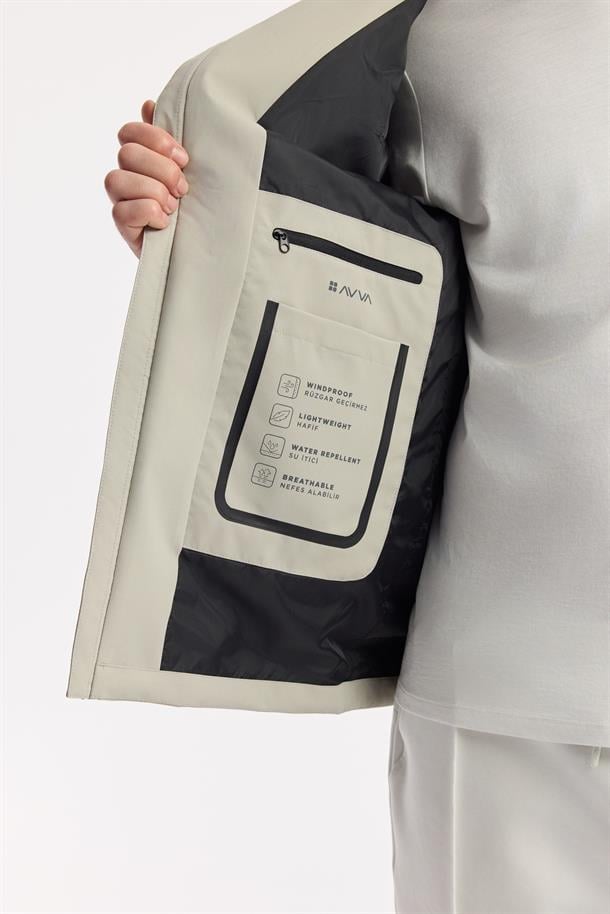 Açık Bej Kapüşonlu Su İtici Rüzgar Geçirmez Mevsimlik Mont