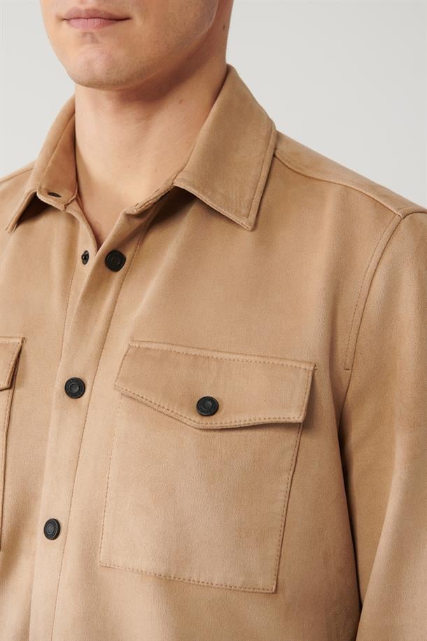 Açık Bej Süet Dokulu Önü Çıtçıtlı Mervsimlik Mont