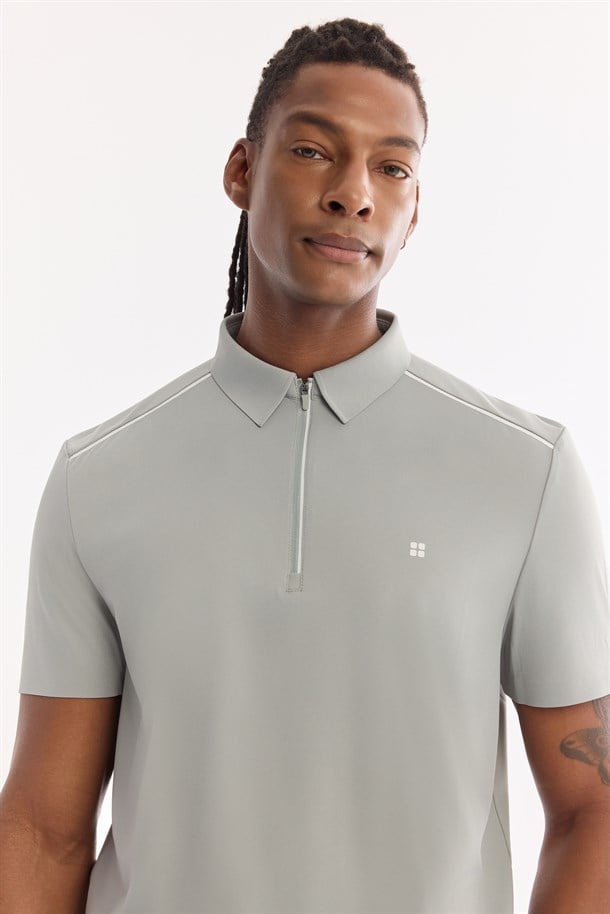 Açık Yeşil Fermuarlı Polo Yaka Kırışmaz Hızlı Kuruyan Teknik Kumaş T-Shirt