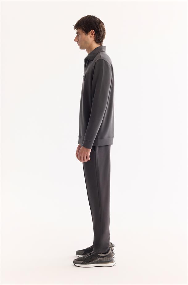 Antrasit Dik Yaka Fermuarlı Soft Touch Baskılı Sweatshirt