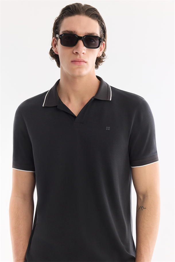 Antrasit Polo Yaka Düğmesiz Kolay Ütülenen T-Shirt