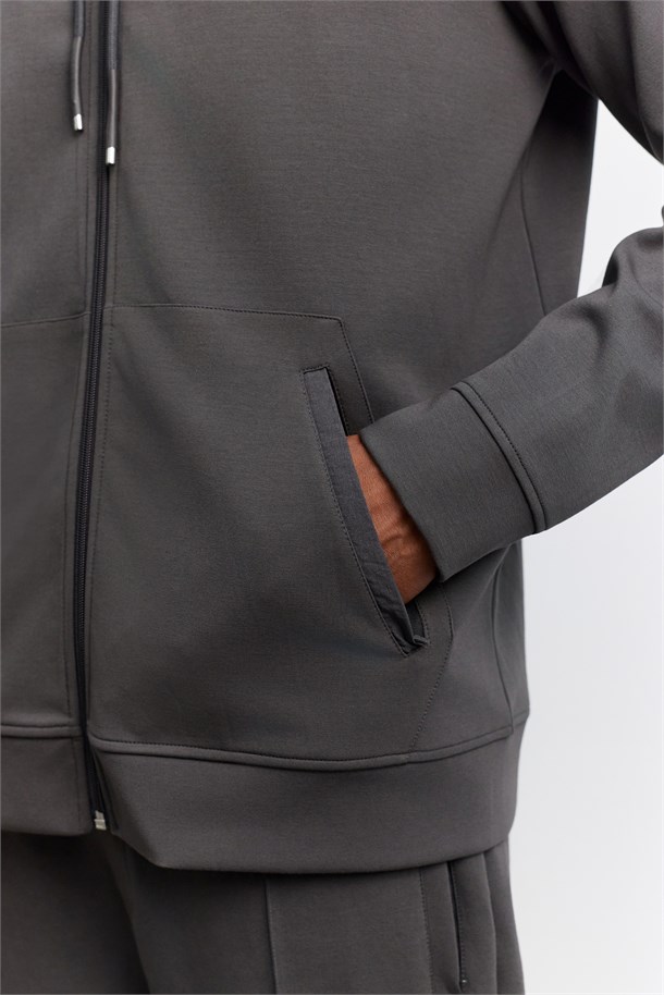 Antrasit Kapüşonlu Yaka Kangru Cepli Kolay Ütülenen İnterlok Sweatshirt