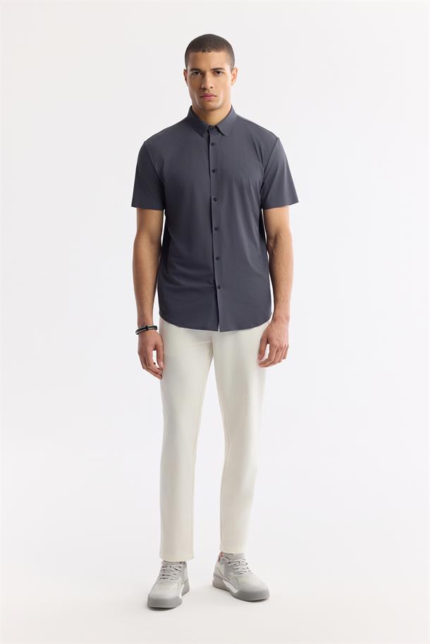 Antrasit Klasik Yaka Teknik Kumaş Kısa Kol Gömlek