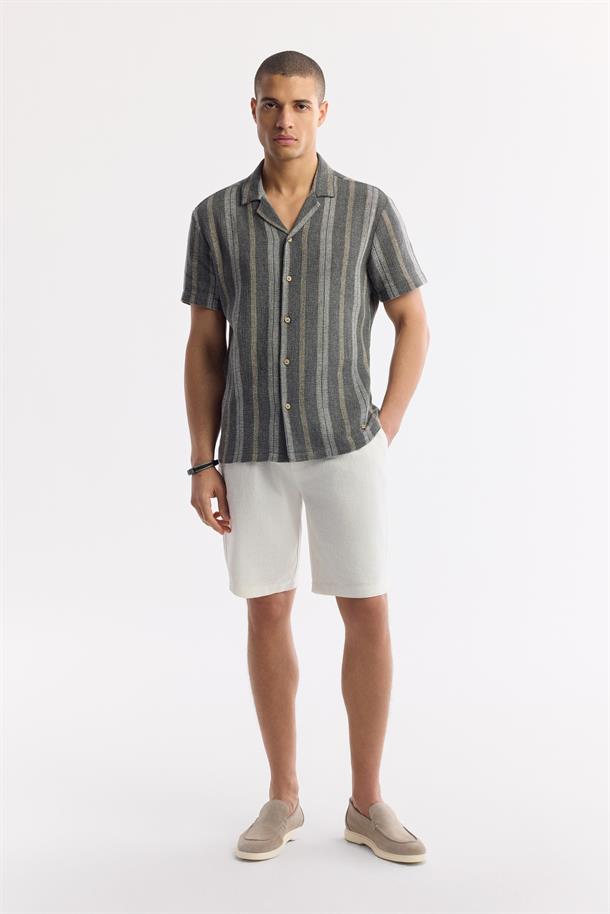 Antrasit Apaj Yaka Pamuklu Kısa Kol Gömlek