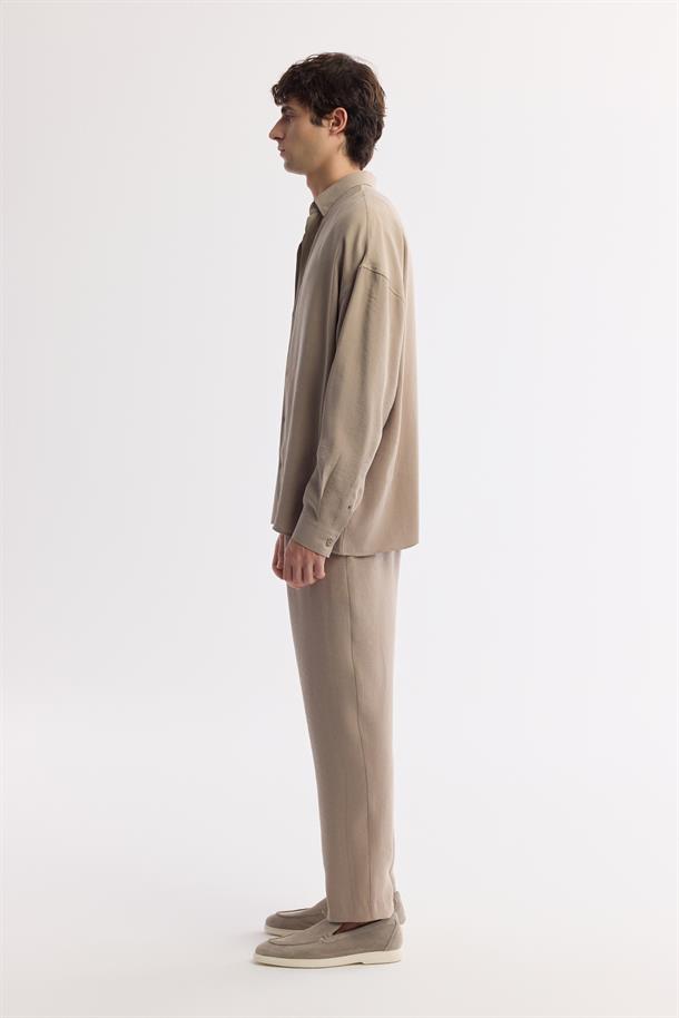 Bej Alttan Britli Yaka Soft Touch Gömlek