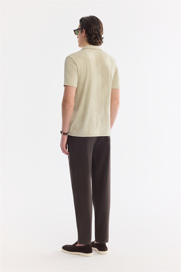 Bej Apaj Yaka Kolay Ütülenen Elastan T-Shirt