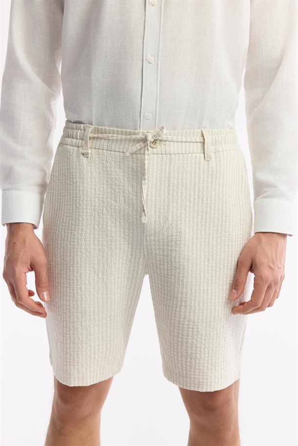 Bej Beli Lastikli Bağcıklı Gofreli Pamuklu Şort