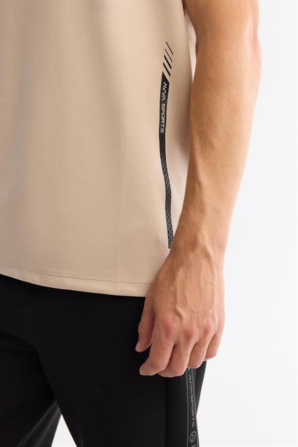 Bej Bisiklet Yaka Baskılı Elastan T-Shirt