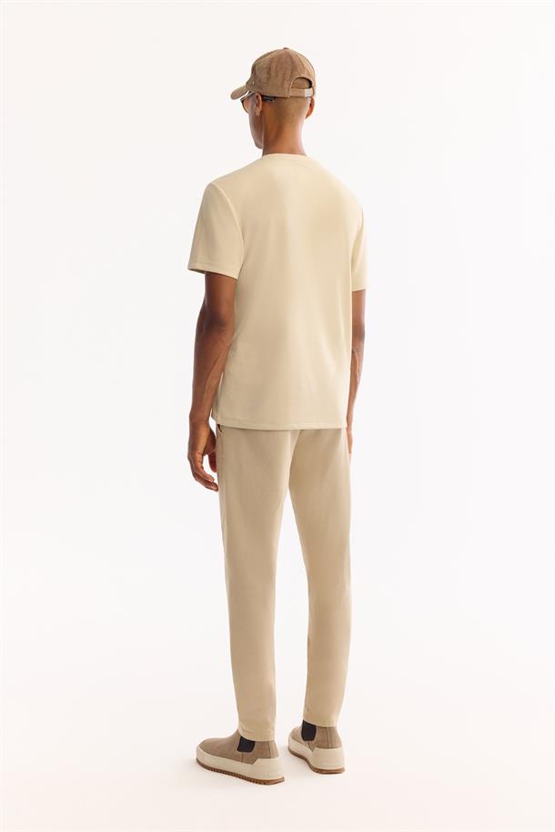 Bej Bisiklet Yaka Viskon Karışımlı Bi-Stretch Baskılı T-Shirt