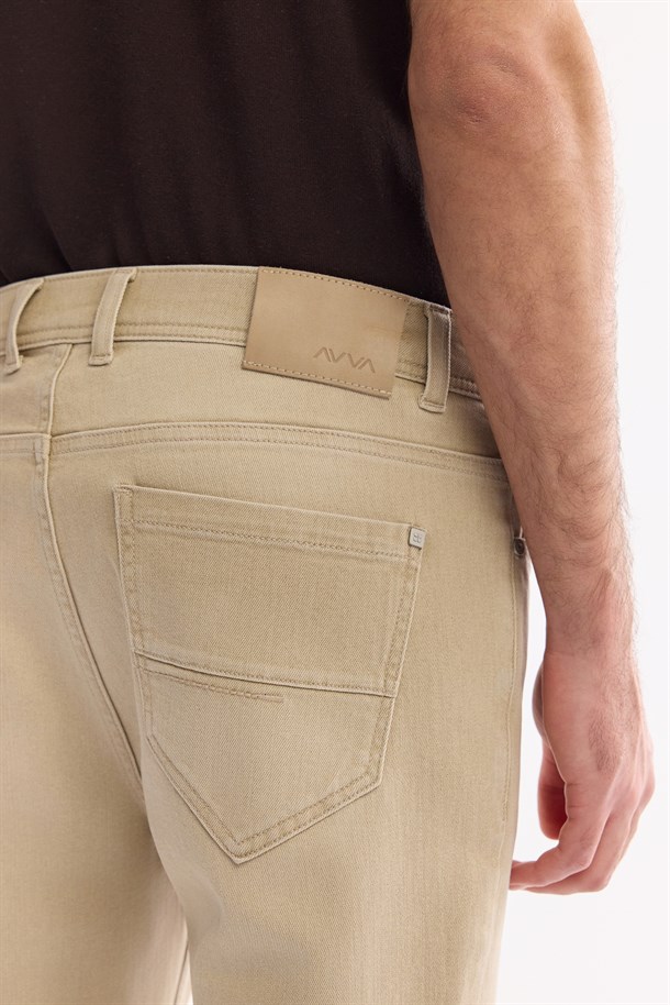 Bej Eskitme Yıkamalı Pamuklu Elastan Jean Pantolon