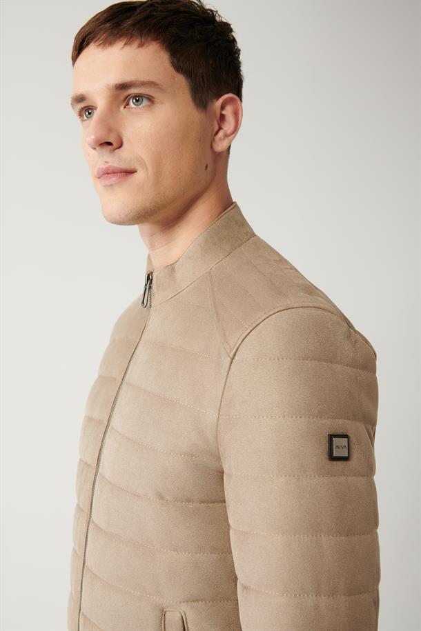 Bej Dik Yaka Kapitone Elyaflı İnce Mont