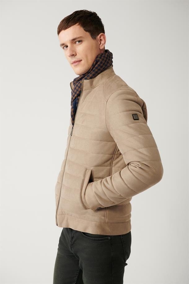 Bej Dik Yaka Kapitone Elyaflı İnce Mont