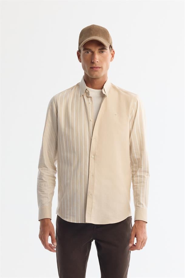 Bej Düğmeli Yaka %100 Pamuk Çizgili Gömlek
